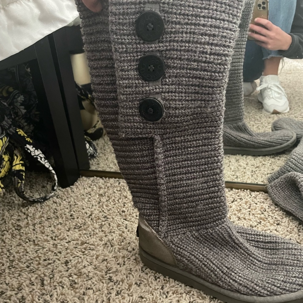 Grey Uggs
